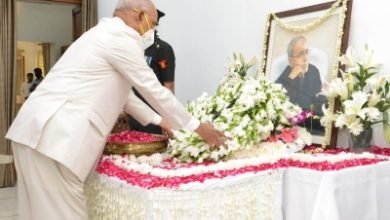 Kovind Modi Pay Floral Tributes To Ex Prez Pranab Mukherjee