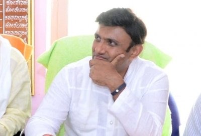 Ktaka To Pay Bills Of Corona Patients Referred By Govt Hospitals