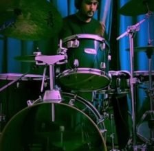 Namit Das New Musical Turn Actor Tries Recreating Rafis Badan Pe Sitare