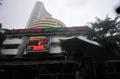 Sensex Gains Over 300 Points Ril At Record High