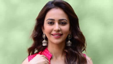 Rakul Preet Singh Reaches E D Office In Hyderabad In Tollywood Drugs 2017 Case