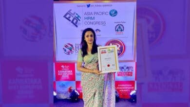 Shaina Ganapathy Recieve National C S R Leadership Congress & Awards